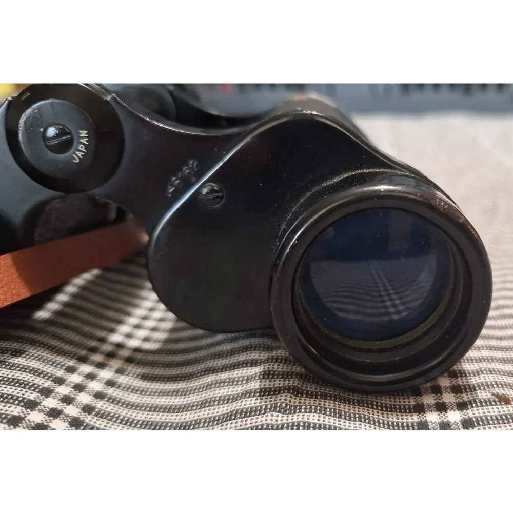 Yoshida & Co Thorobred 6X30 binoculars no. 11578- FOV: 393' @1000yds- excellent